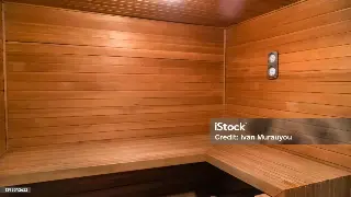 热气蒸腾的秘密：南京桑拿，从古老仪式到现代身心放松 图片